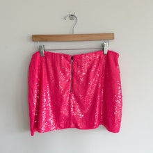 Load image into Gallery viewer, Alice + Olivia Rubi Sequin Embellished Micro Skirt Wild Pink 12 NWT
