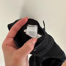 Load image into Gallery viewer, Madewell 10" High-Rise Skinny Jeans in Black Sea 25
