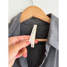 Load image into Gallery viewer, Babaton Utility Denim Roll Tab Sleeve Collared Button Up Shirt Casual Gray XS