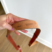 Load image into Gallery viewer, Vintage Anne Klein Leather Classic Adjustable Buckle Belt Brown M