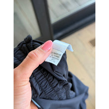 Load image into Gallery viewer, Athleta Roaming Sleeveless Scoop Neck Jumpsuit Black 8