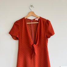Load image into Gallery viewer, Re:named Polka Dot Pattern Twist V-Neck Casual Midi Dress Orange M