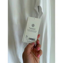 Load image into Gallery viewer, Athleta Momentum Seamless Long Sleeve Crew Neck Activewear Top White L NWT