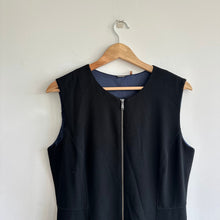 Load image into Gallery viewer, Elie Tahari Fit & Flare Front Zip Sleeveless Mini Dress Black