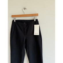 Load image into Gallery viewer, Lululemon On The Move 28" Tapered Pants Black 4 NWT