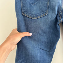 Load image into Gallery viewer, Hudson Krista Crop Super Skinny Released Hem Jeans Blue 26