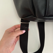 Load image into Gallery viewer, Fawn Design Zip-Around Convertible Backpack Black