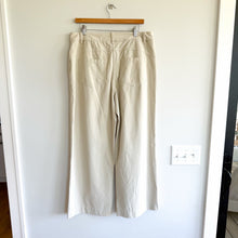 Load image into Gallery viewer, Lululemon City Sleek Utilitech Extra Wide Leg Pants Bone 32