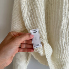 Load image into Gallery viewer, 7 For All Mankind Soft Knit Cropped Sweater Cream S