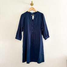 Load image into Gallery viewer, J. McLaughlin Sabina Knee Length 3/4 Sleeve Shirt Dress Blue L