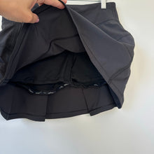 Load image into Gallery viewer, Lululemon Pace Rival Mid-Rise Skirt Black 6