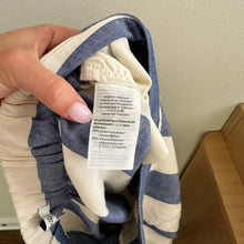 Load image into Gallery viewer, Madewell Huston Pull-On Wide-Leg Striped Cropped Pants Blue/White XS