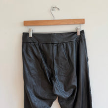 Load image into Gallery viewer, Commando Faux Leather Pull-On Mid Rise Jogger Pants Black M
