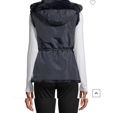 Load image into Gallery viewer, La Fiorentina Reversible Faux Fur Hooded Zip Up Vest Navy