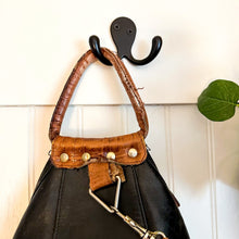 Load image into Gallery viewer, Belle Rose Leather Bucket Bag with Handle And Strap