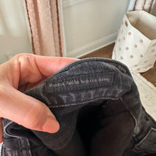 Load image into Gallery viewer, Citizens of Humanity Rocket Ankle Mid Rise Skinny Jeans Black 25