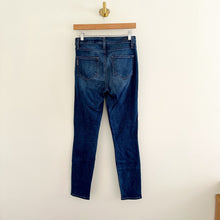 Load image into Gallery viewer, Paige Hoxton Ankle Jeans Vida Blue 26