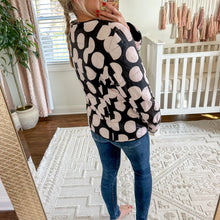 Load image into Gallery viewer, ST. JOHN Reversible Down Duck Feather Puffer Jacket in Caviar Multi $1195