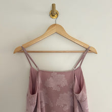 Load image into Gallery viewer, Anthropologie Sunday In Brooklyn Floral Lace V-Neck Pullover Camisole Top Pink S