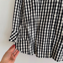 Load image into Gallery viewer, Lafayette 148 Gingham Pattern Long Sleeve Button Up Shirt Black White 6