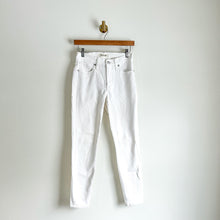 Load image into Gallery viewer, Madewell 9" High-Rise Skinny Jeans in Pure White 26