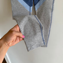 Load image into Gallery viewer, Beyond Yoga Spacedye Tri-Panel High-Waisted Midi Activewear Leggings Blue S NWT