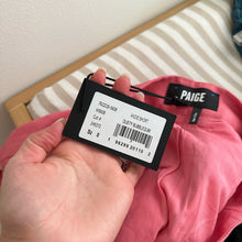 Load image into Gallery viewer, PAIGE Andie High Rise Pleated Short Pink-Dusty Bubblegum 0