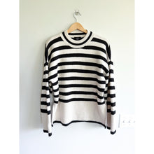 Load image into Gallery viewer, Vici Dont Mind Me Striped Knit Crew Neck Pullover Sweater Black White M
