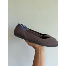 Load image into Gallery viewer, Rothy's The Point II Pointed Toe Woven Slip On Flats in Mink 10 NEW