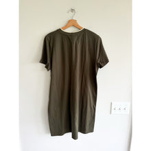 Load image into Gallery viewer, Pompander Place Short Sleeve Stretch Crewneck T-Shirt Dress Olive Green L NWT