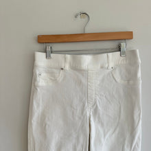 Load image into Gallery viewer, Spanx Pull-On Ankle Skinny Jeans White L