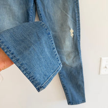 Load image into Gallery viewer, Mother The Looker Crop High Rise Ripped Denim Jeans Blue 26