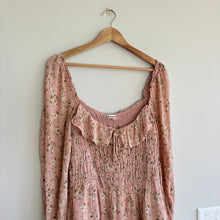 Load image into Gallery viewer, Reformation Morris Floral Print Long Sleeve Smocked Dress Pink 10