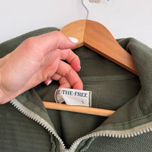 Load image into Gallery viewer, We The Free Frankie Funnel Quarter Zip Pullover Long Sleeve Sweater Green S