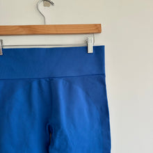 Load image into Gallery viewer, SET Sculptflex Pull On Lightweight High Rise Activewear Shorts Blue XL