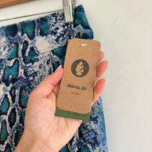 Load image into Gallery viewer, Dona Jo Python Prism Skort L Blue Black NWT