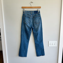 Load image into Gallery viewer, Abercrombie & Fitch The Ankle Straight Ultra High Rise Jeans 25/0