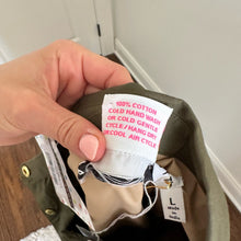 Load image into Gallery viewer, Gretchen Scott Snappy 3/4 Sleeve Collared Shirt Dress Olive Green L