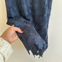 Load image into Gallery viewer, Banana Republic Bow Back Lace Sleeveless Shift Mini Dress Blue 4 NWT