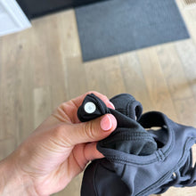 Load image into Gallery viewer, Lululemon Sweaty or Not Black Sports Bra Black 6