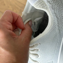 Load image into Gallery viewer, Allbirds Tree Runner Go Low Top Lace Up Round Toe Sneakers White 7