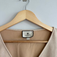 Load image into Gallery viewer, Tuckernuck Bone Suede Easton V-Neck Ruffles 3/4 Sleeve Blouse Cream S