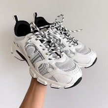 Load image into Gallery viewer, Dior Chrono Mesh Upper Leather Sneakers Black White 39 NEW