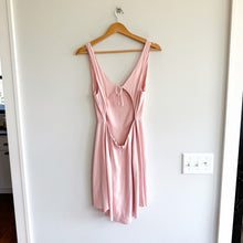 Load image into Gallery viewer, Aritizia Wilfred Scoop Neck Sleeveless Cut Out Open Tie Back Mini Dress Pink 10