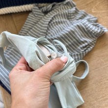 Load image into Gallery viewer, Lululemon Energy Sports Bra Light Green 4