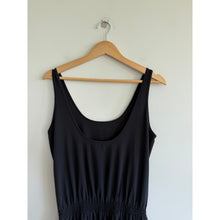 Load image into Gallery viewer, Athleta Roaming Sleeveless Scoop Neck Jumpsuit Black 8