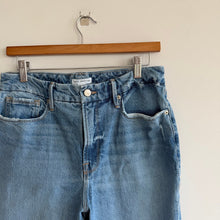 Load image into Gallery viewer, Good American Good Girlfriend Distressed Cropped Straight Jeans Blue 27