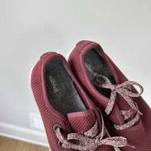 Load image into Gallery viewer, Allbirds Tree Skippers Lace Up Low Top Comfort Sneakers Red 9