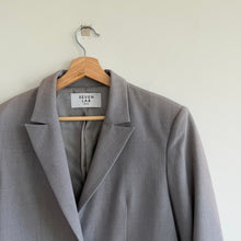 Load image into Gallery viewer, Seven Lab Single-Breasted Skull Embellished back Notch Lapel Lined Blazer Gray L