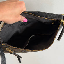 Load image into Gallery viewer, Kate Spade New York Cobble Hill Ellen Pebbled Leather Crossbody Bag Black
